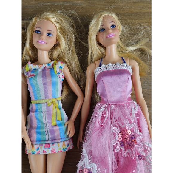 Barbie Doll Bundle Lot of 4 Dolls 2015-2021 - Picture 3 of 10